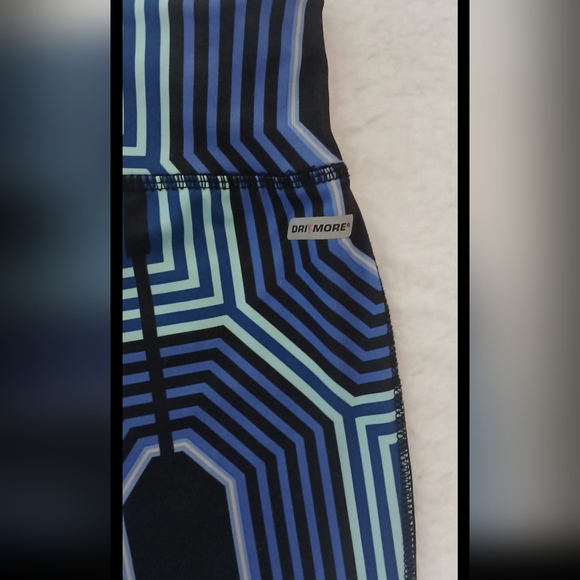 Danskin Athletic Ankle Legging Small(4-6) Blue/black/white patterned. NEW No Tag - Picture 11 of 12